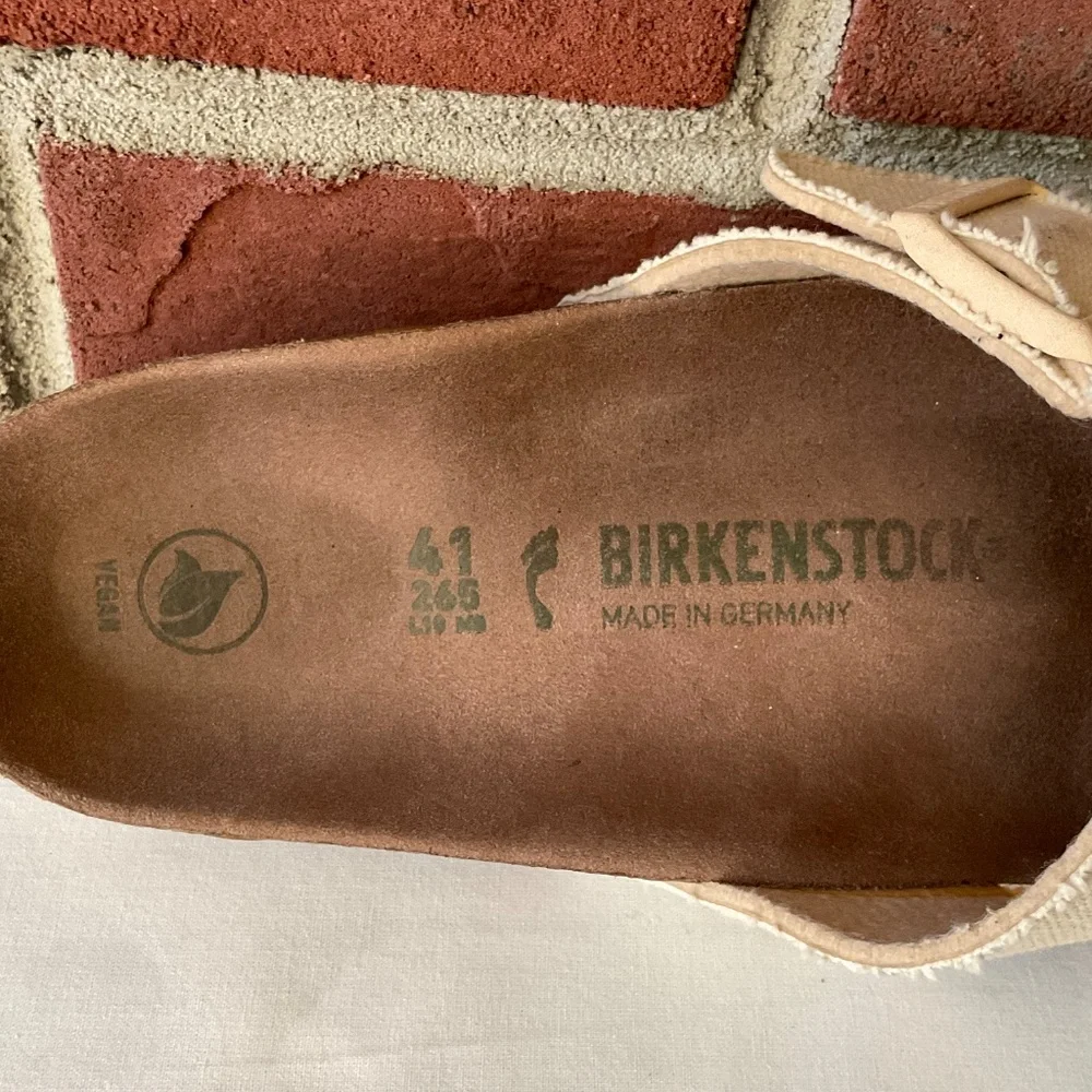 Birkenstock Siena Vegan Sandals Canvas Textile Cross Straps Cream Size 41 W10 M8